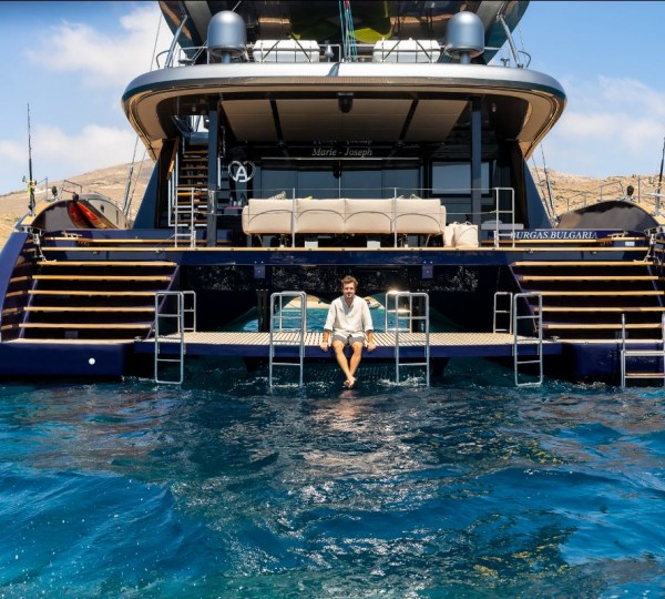 Yacht MARIEJOSEPH, Sunreef 80 Eco CHARTERWORLD Luxury Superyacht